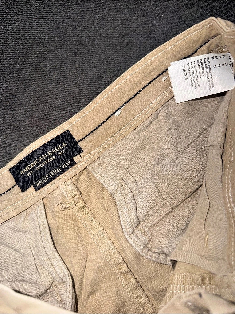 American Eagle Men's Flat Front Shorts Beige Waist 28 - Picture 3 of 5